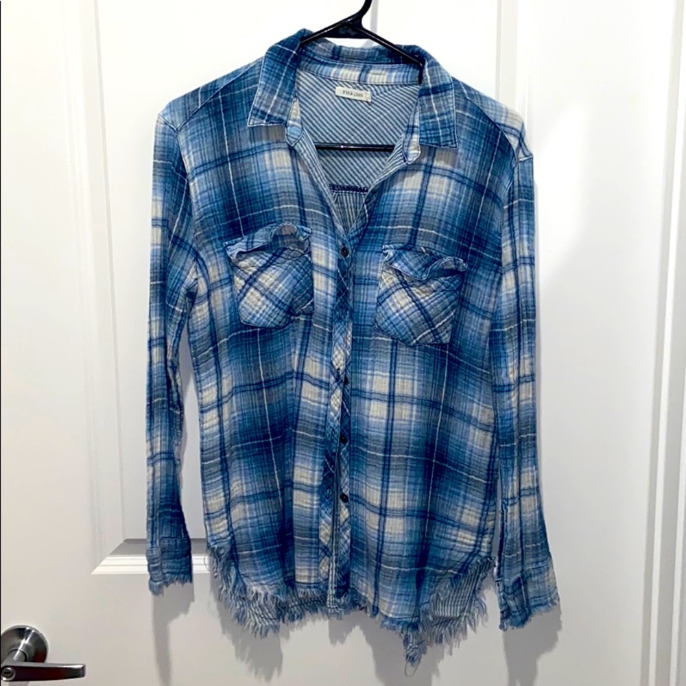 Distressed Button up Vintage Look